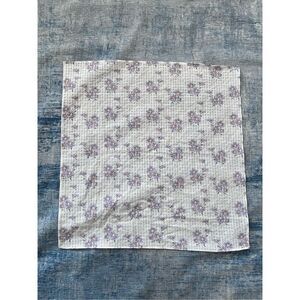 Vintage White and Purple Daisy Handkerchief 19 x 19